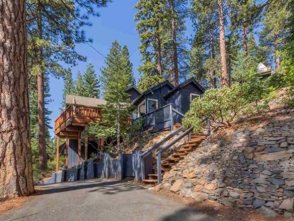 Lake Tahoe North Shore Home 999033