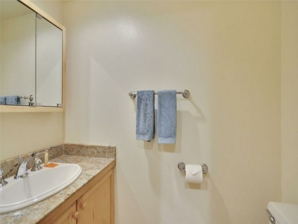 Lake Tahoe North Shore Home 999035