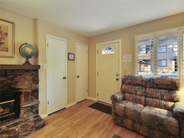 Lake Tahoe North Shore Home 999035