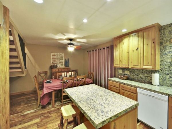 Lake Tahoe North Shore Home 999036
