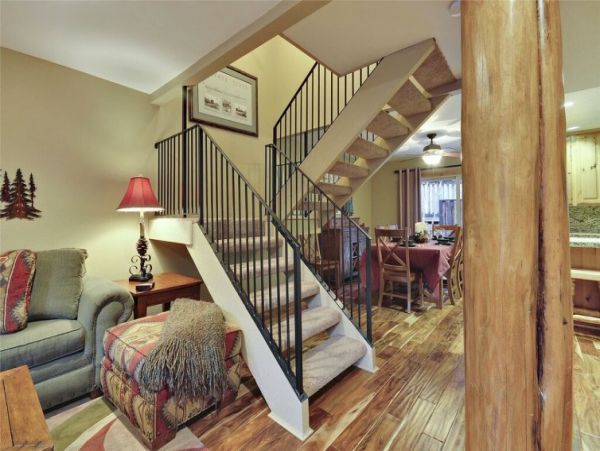 Lake Tahoe North Shore Home 999036