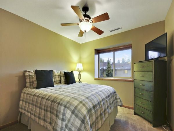 Lake Tahoe North Shore Home 999036