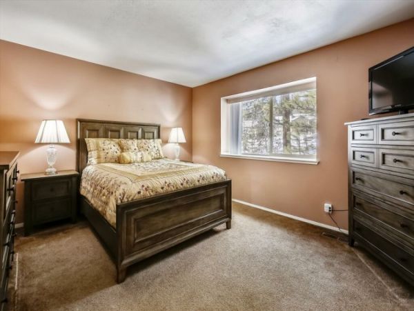Lake Tahoe North Shore Home 999041