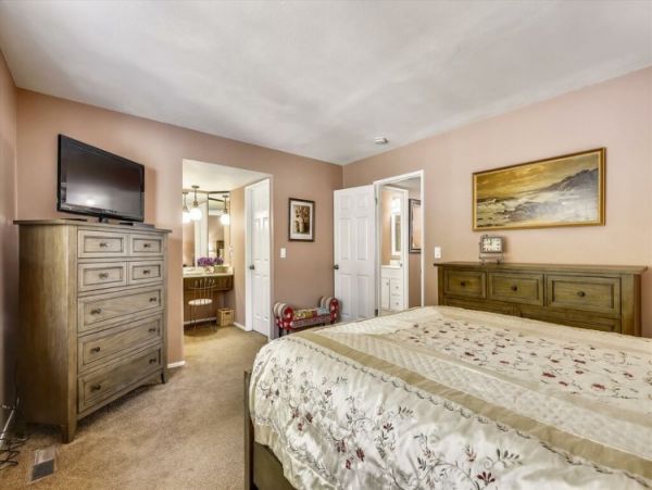 Lake Tahoe North Shore Home 999041