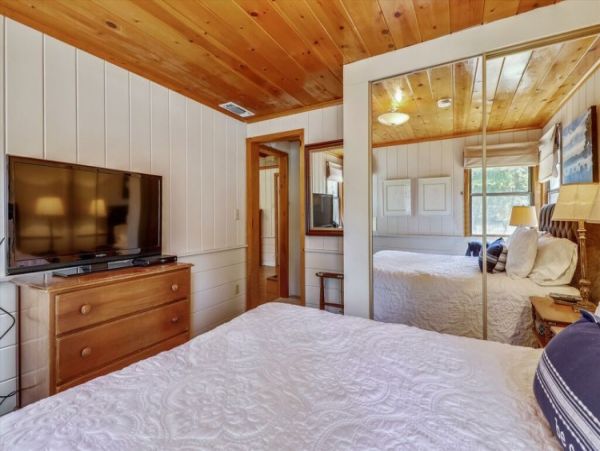 Lake Tahoe North Shore Home 999042