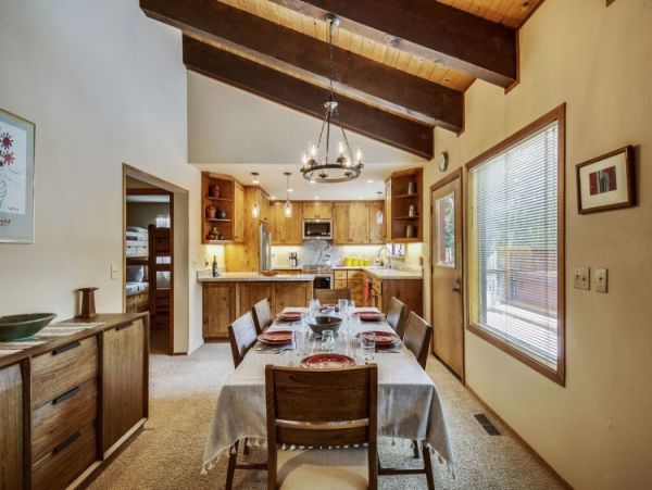 Lake Tahoe North Shore Home 999043