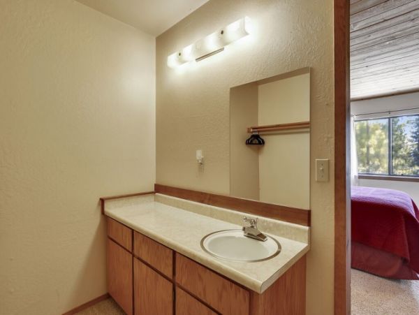 Lake Tahoe North Shore Home 999043