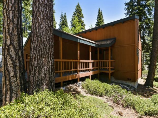 Lake Tahoe North Shore Home 999043
