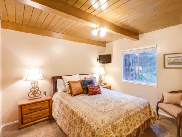 Lake Tahoe North Shore Home 999044