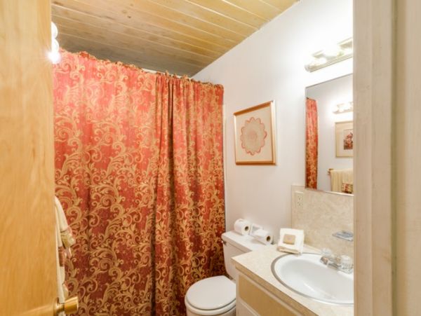 Lake Tahoe North Shore Home 999044
