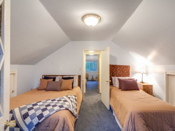 Lake Tahoe North Shore Home 999044
