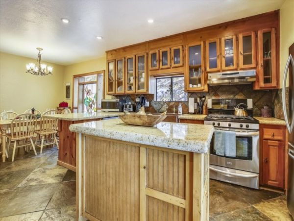 Lake Tahoe North Shore Home 999045