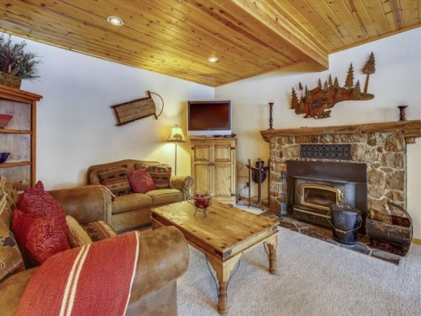 Lake Tahoe North Shore Home 999045
