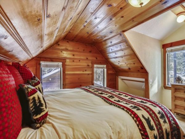 Lake Tahoe North Shore Home 999045