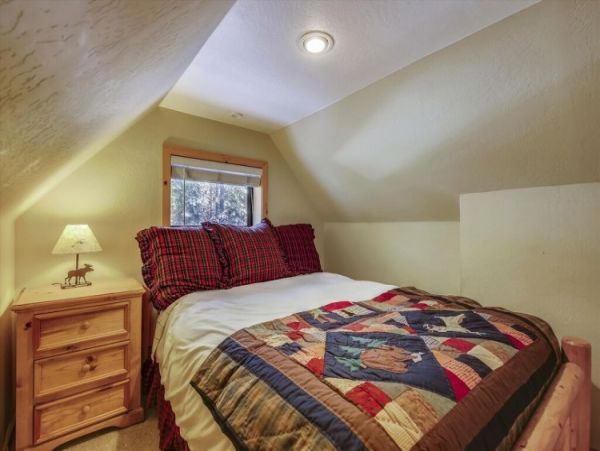 Lake Tahoe North Shore Home 999045