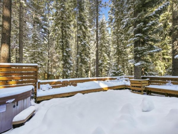 Lake Tahoe North Shore Home 999045