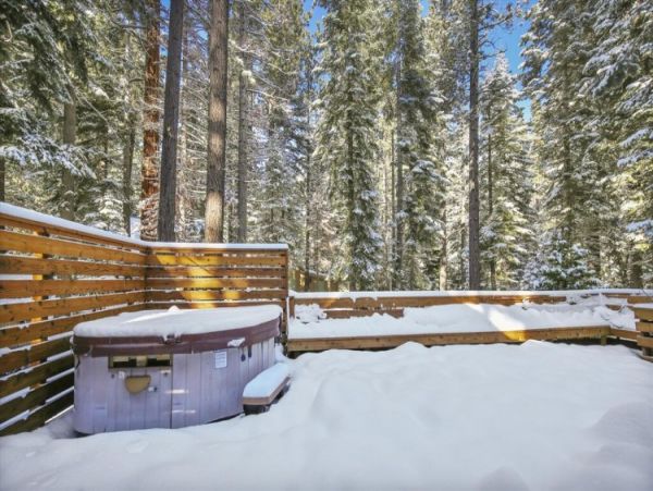 Lake Tahoe North Shore Home 999045