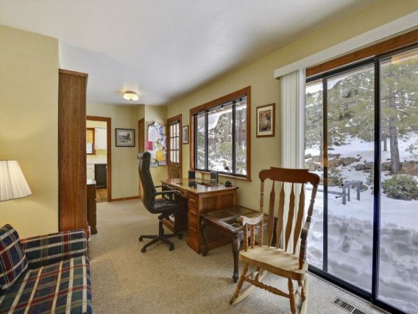 Lake Tahoe North Shore Home 999046