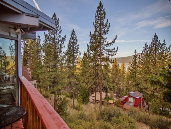 Lake Tahoe North Shore Home 999049