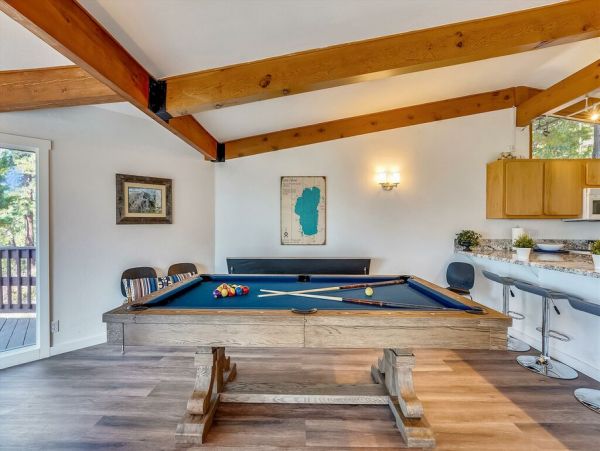 Lake Tahoe North Shore Home 999049