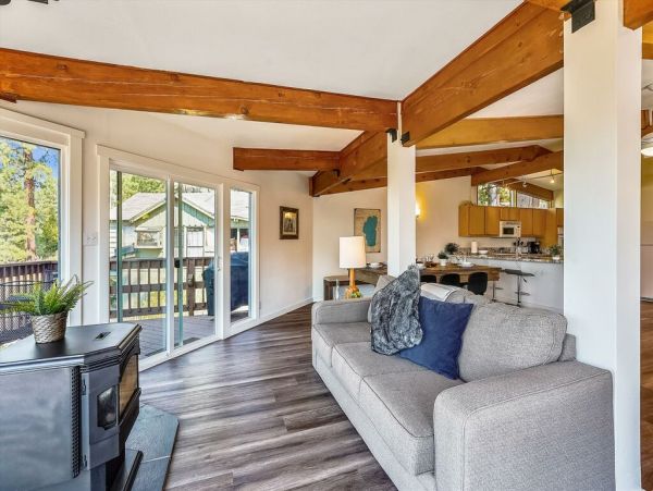 Lake Tahoe North Shore Home 999049