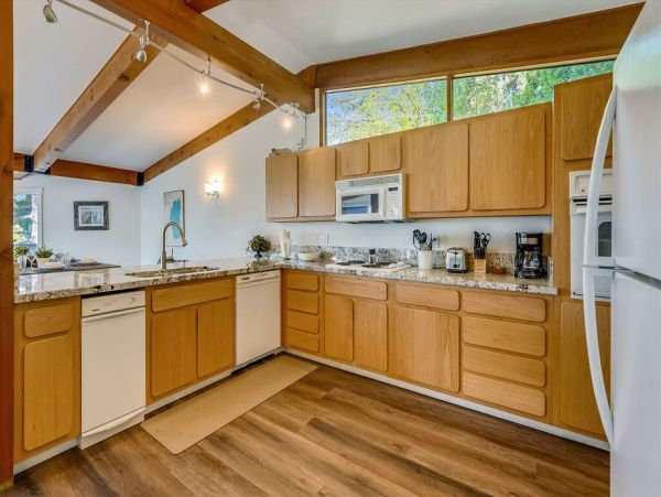Lake Tahoe North Shore Home 999049