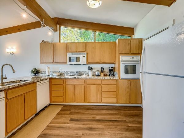 Lake Tahoe North Shore Home 999049