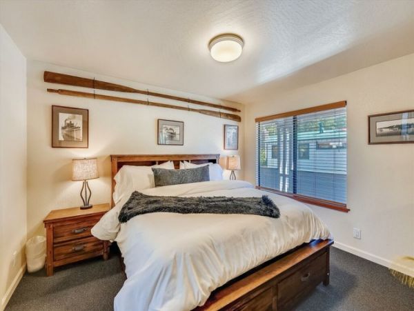 Charming 2 Bedroom Condo in Lake Tahoe North