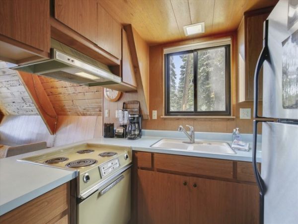 Lake Tahoe North Shore Home 999051