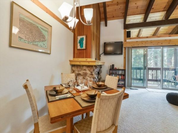 Lake Tahoe North Shore Home 999052