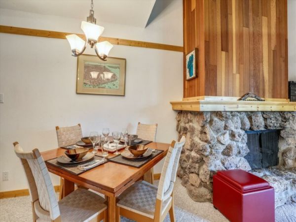 Lake Tahoe North Shore Home 999052