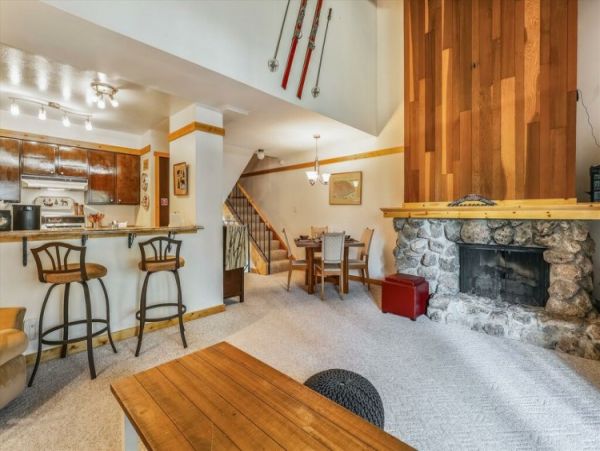 Lake Tahoe North Shore Home 999052