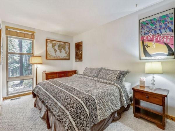 Lake Tahoe North Shore Home 999052