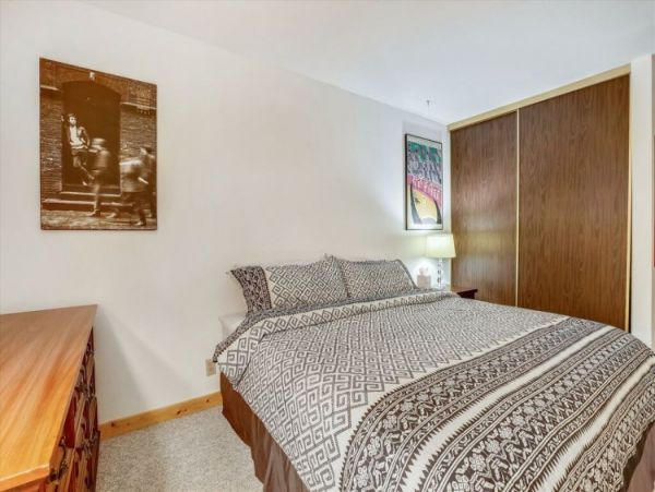 Lake Tahoe North Shore Home 999052