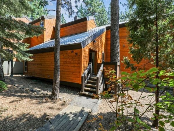 Lake Tahoe North Shore Home 999052
