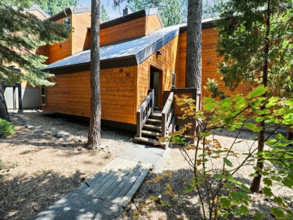 Lake Tahoe North Shore Home 999052