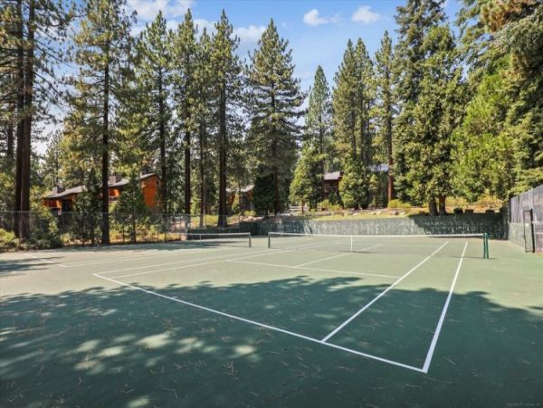 Lake Tahoe North Shore Home 999052