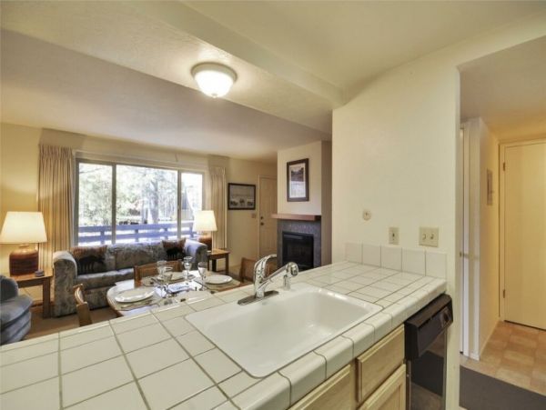 Lake Tahoe North Shore Home 999055