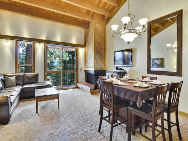 Lake Tahoe North Shore Home 999056