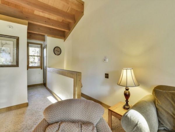 Lake Tahoe North Shore Home 999056