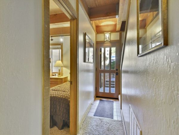 Lake Tahoe North Shore Home 999056