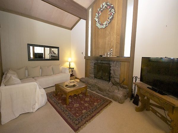 Lake Tahoe North Shore Home 999058