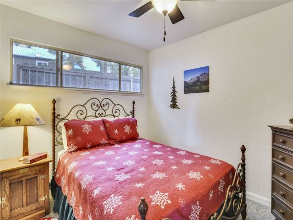 Lake Tahoe North Shore Home 999059