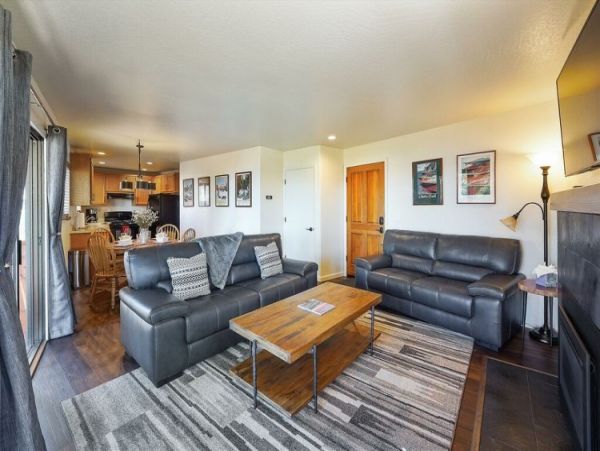 Lake Tahoe North Shore Home 999061