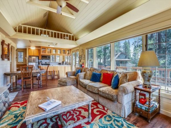 Lake Tahoe North Shore Home 999062