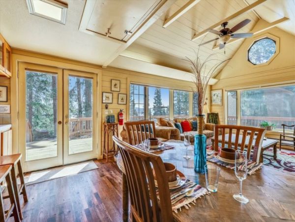Lake Tahoe North Shore Home 999062