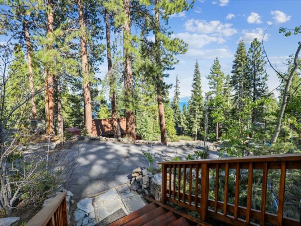 Lake Tahoe North Shore Home 999062