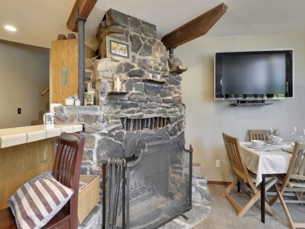 Lake Tahoe North Shore Home 999063