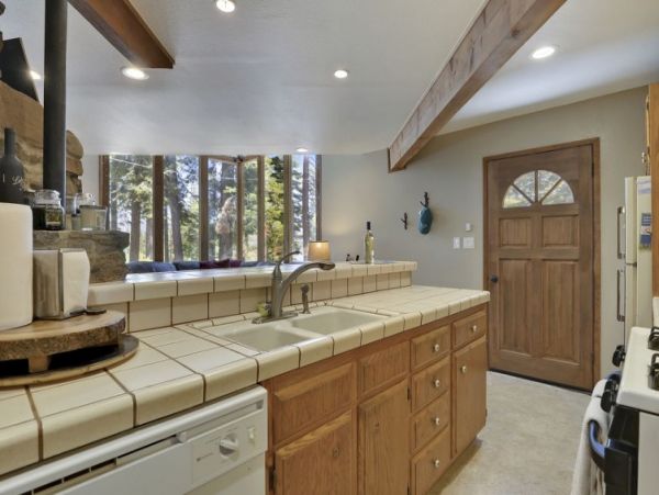 Lake Tahoe North Shore Home 999063