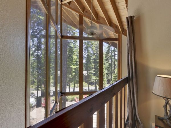 Lake Tahoe North Shore Home 999063